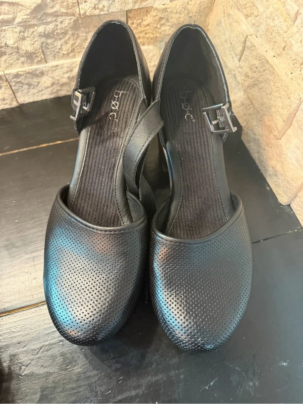 B.O.C Born Gia Women Blavk Leather Closed Toe Comfort Mary Jane Clog Shoe US 8